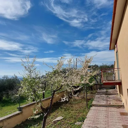 Holiday home Casa Leone 360 Degree Views Elice